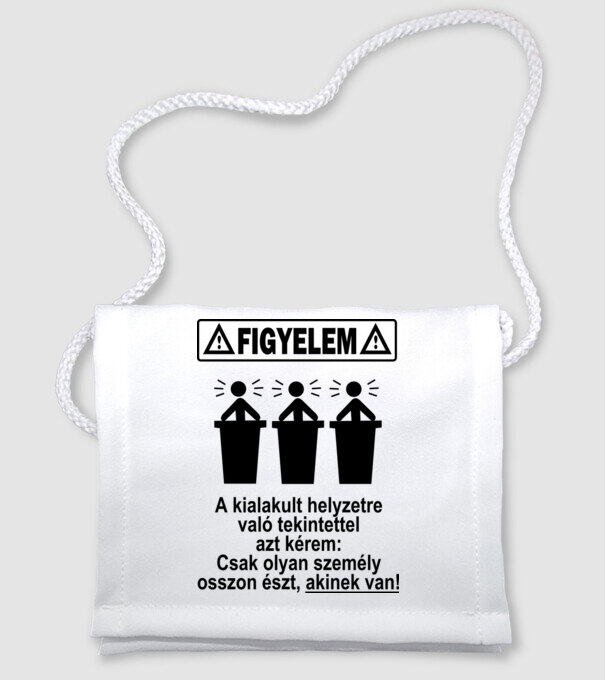  minta fehér pólón