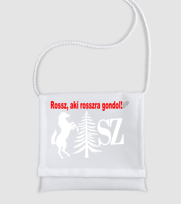  minta fehér pólón