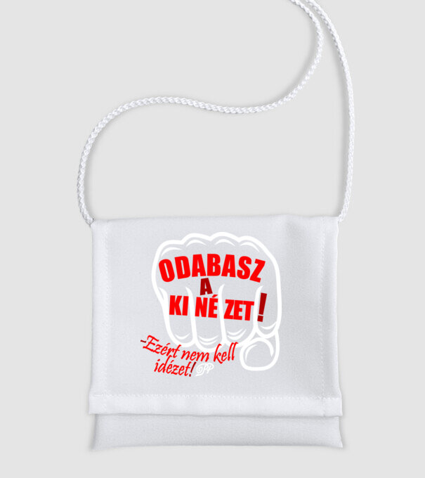  minta fehér pólón