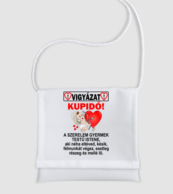  minta fehér pólón