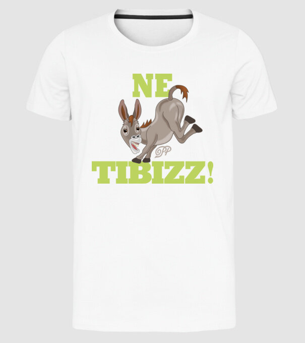  minta fehér pólón