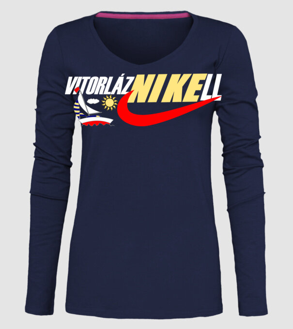  minta sötétkék pólón