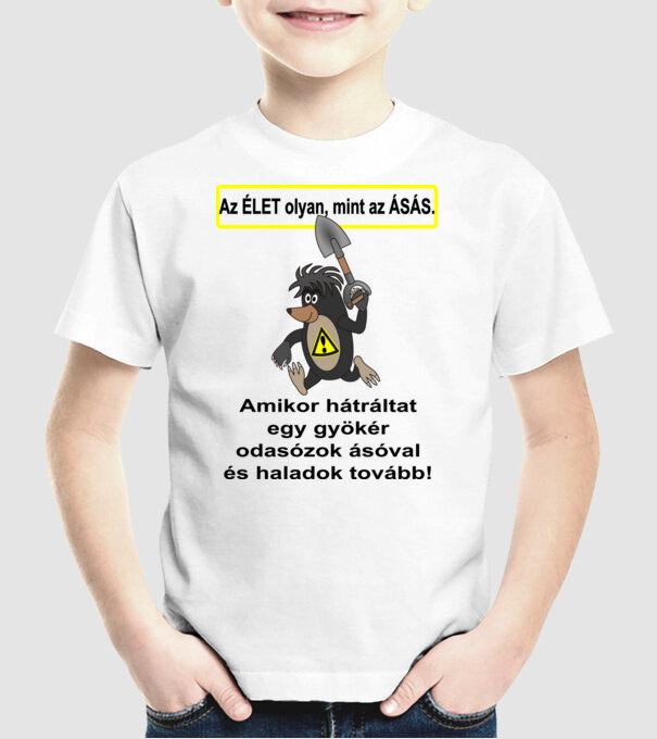  minta fehér pólón
