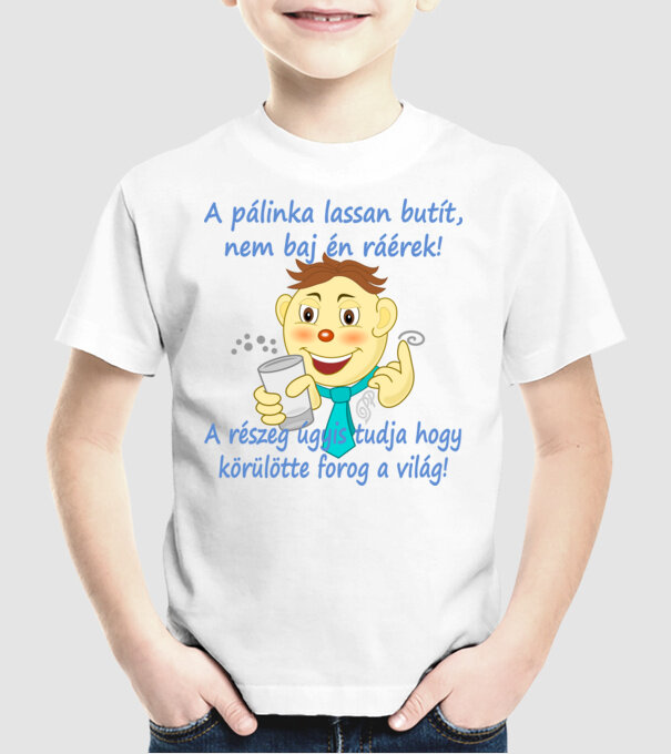  minta fehér pólón