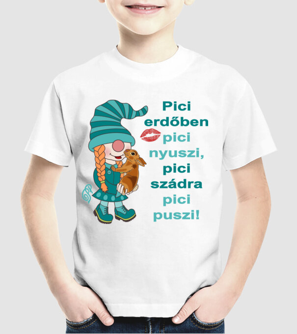  minta fehér pólón