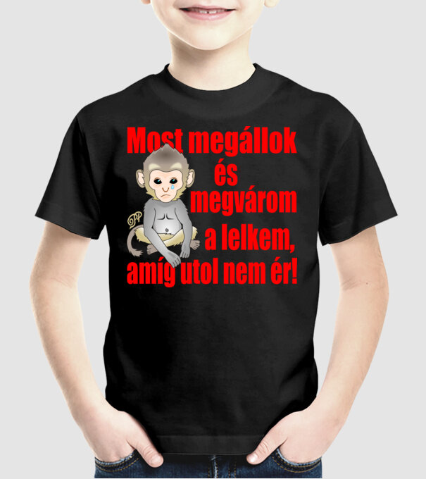  minta fekete pólón