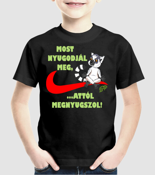  minta fekete pólón