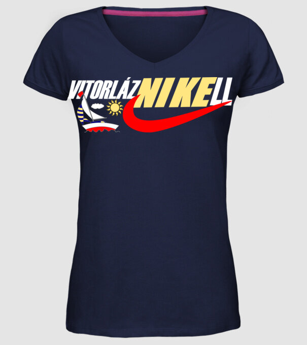  minta sötétkék pólón
