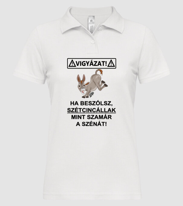  minta fehér pólón