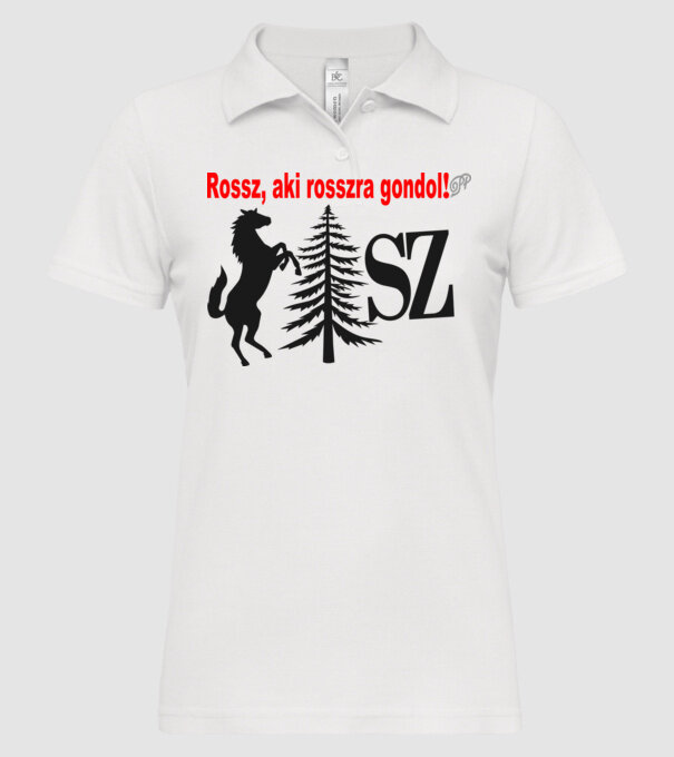  minta fehér pólón