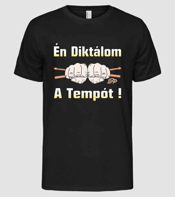  minta fekete pólón