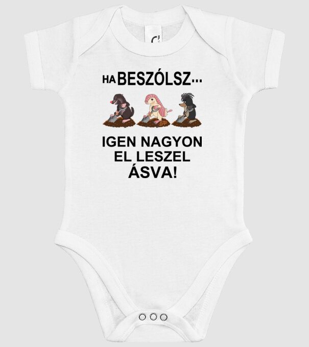  minta fehér pólón