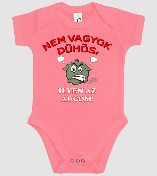  minta rózsaszín pólón