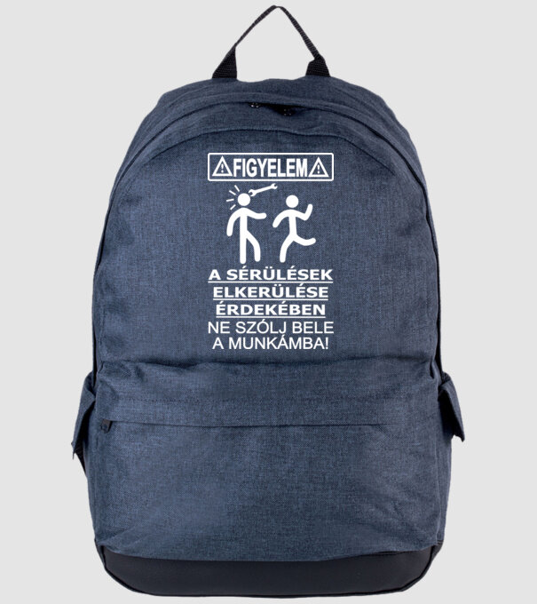  minta farmerkék pólón
