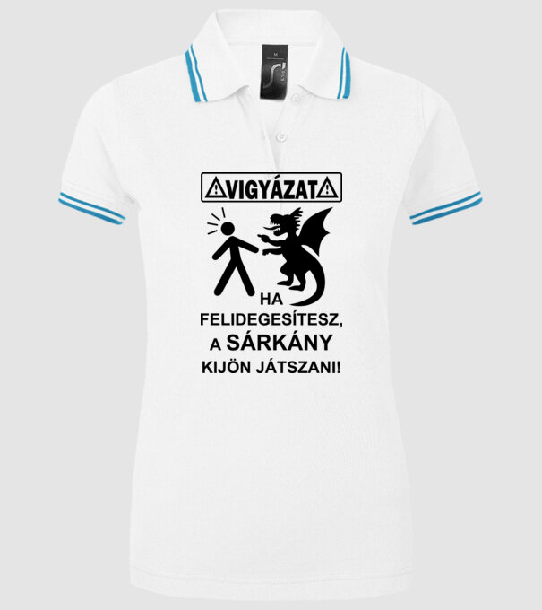  minta fehér pólón