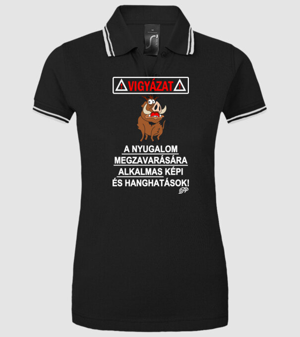  minta fekete pólón