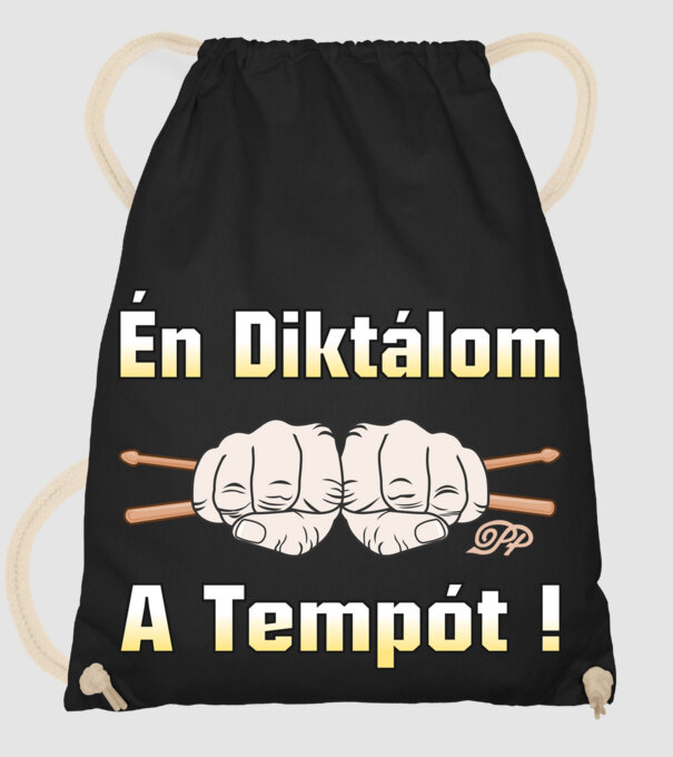  minta fekete pólón