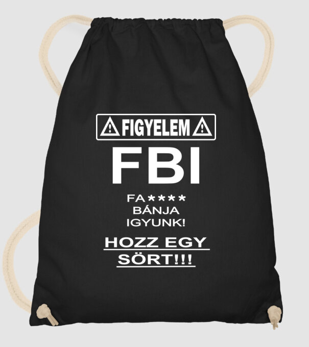 minta fekete pólón