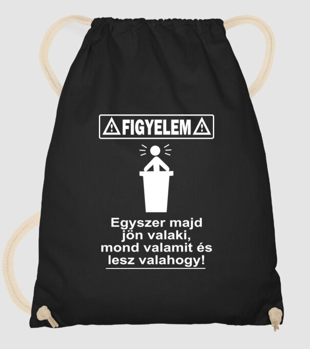 minta fekete pólón