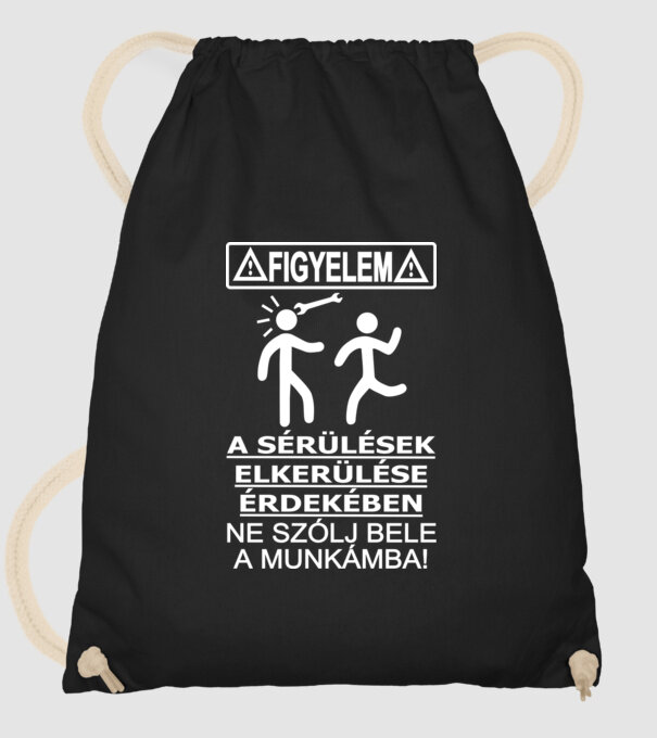  minta fekete pólón