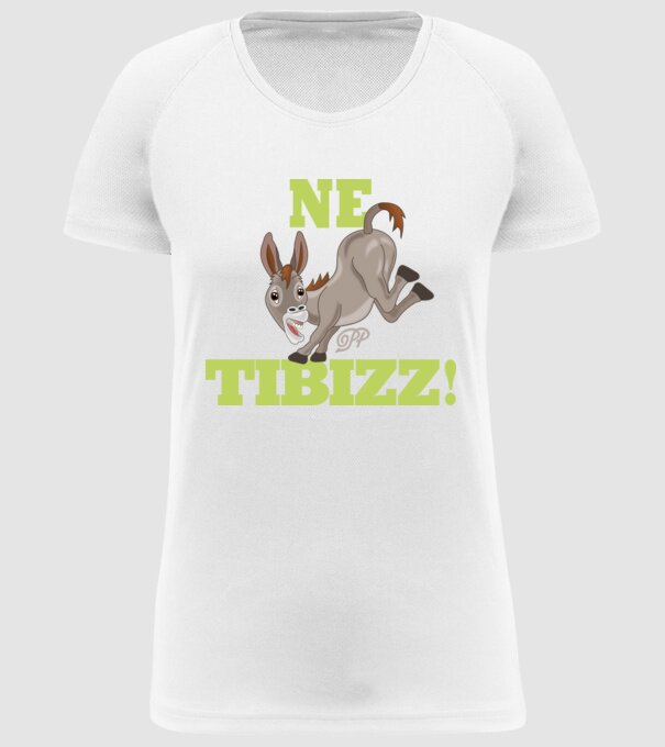  minta fehér pólón