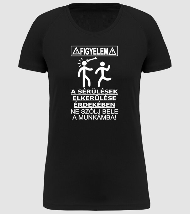 minta fekete pólón