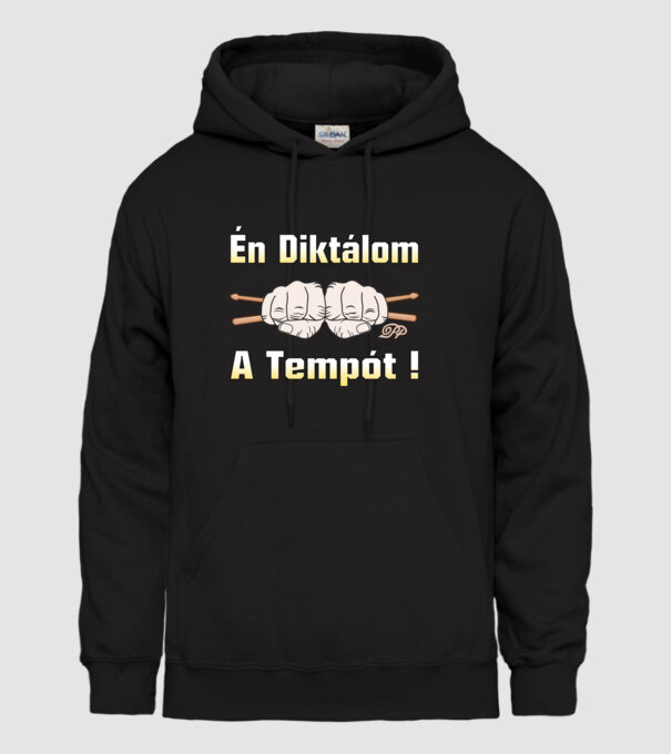  minta fekete pólón