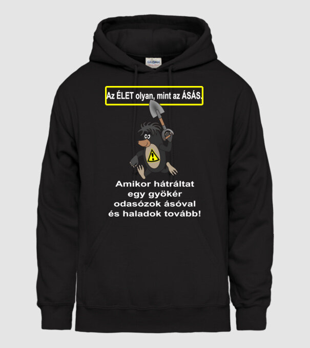  minta fekete pólón