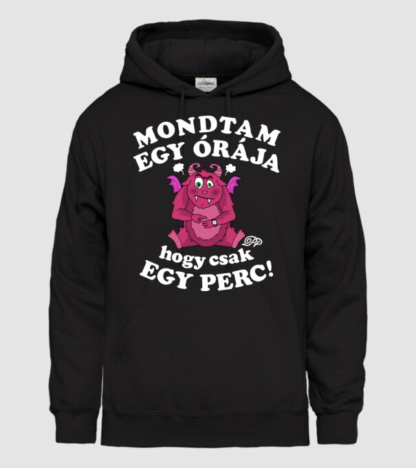  minta fekete pólón