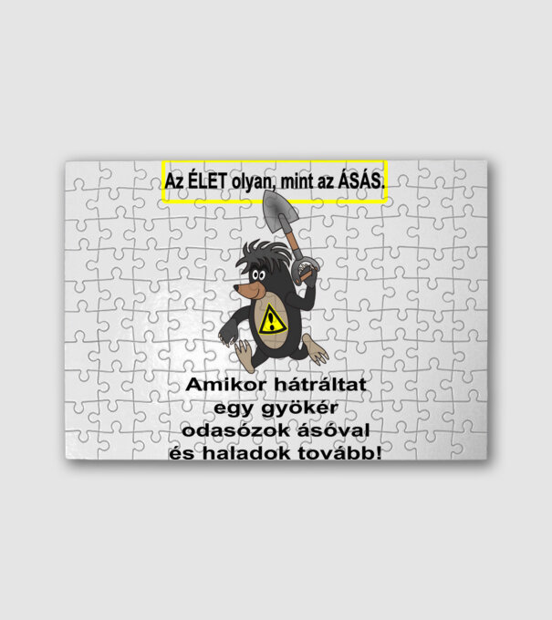 minta fehér pólón