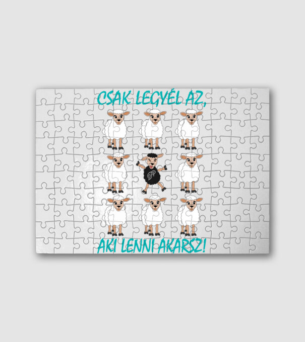  minta fehér pólón