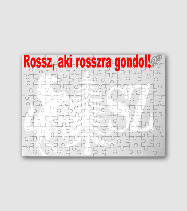  minta fehér pólón