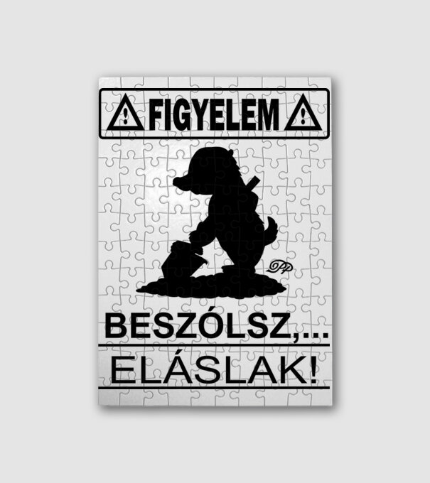  minta fehér pólón