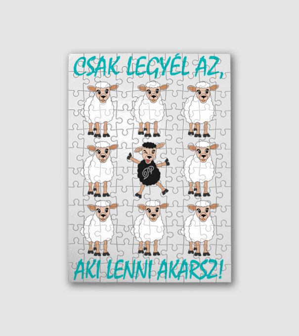  minta fehér pólón