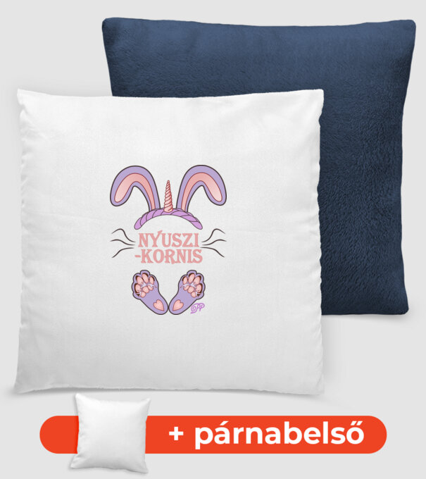  minta sötétkék pólón