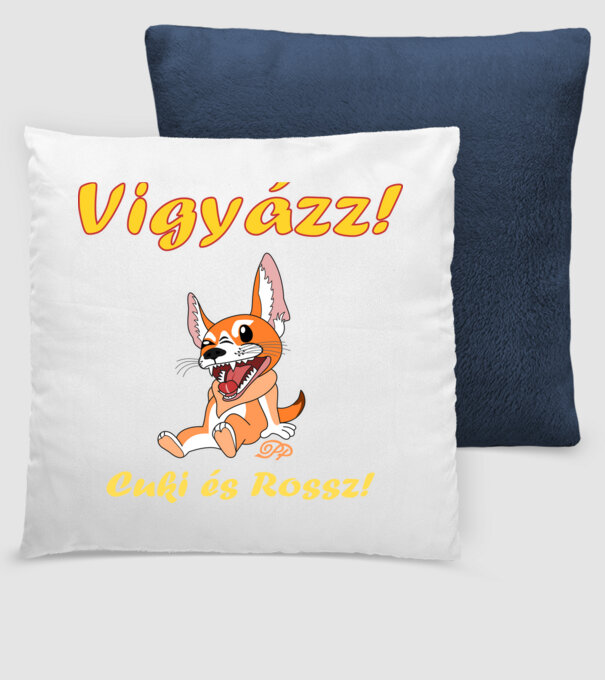  minta sötétkék pólón